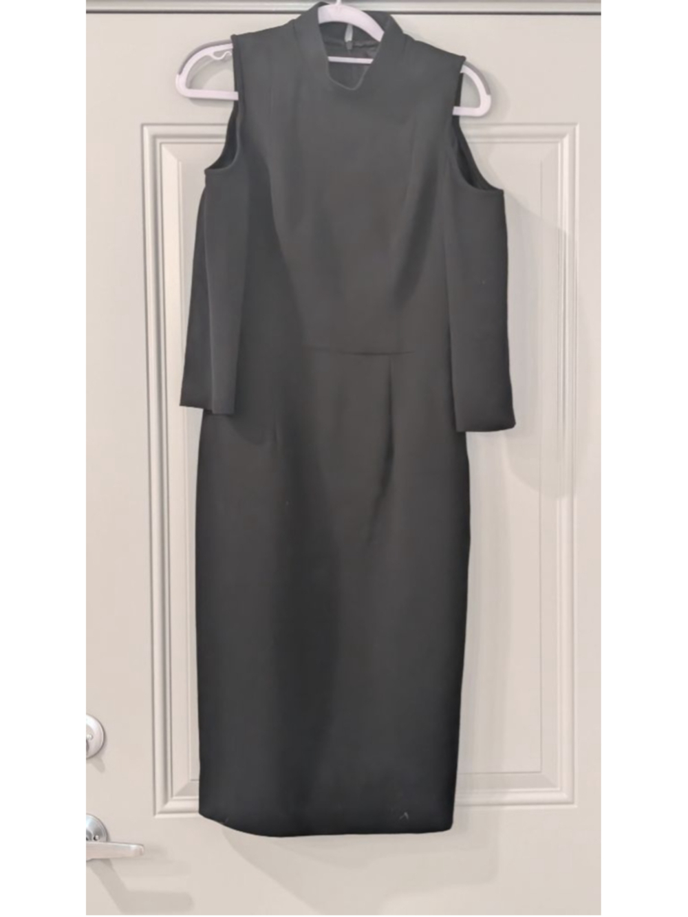 Women's BLACK HALO Black Cold Shoulder Midi Dress Size 4